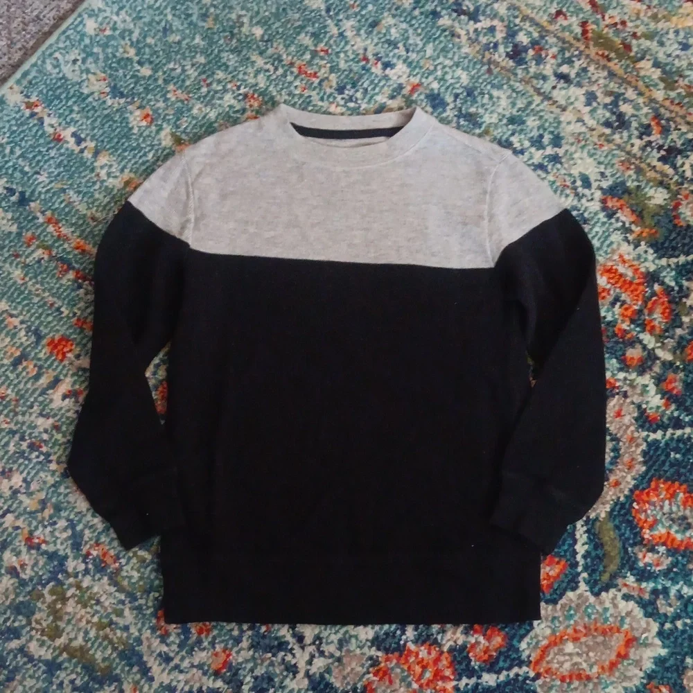 Old Navy thermal shirt